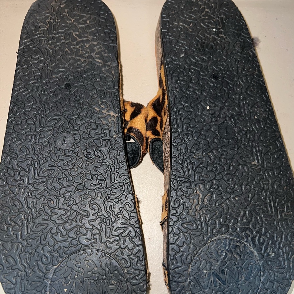 Anna Leopard Print Slider Sandals - Picture 5 of 5